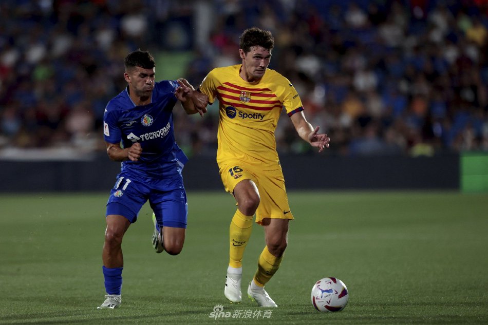 C米兰的门 C米兰的门