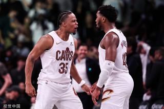 近距离接触 近距离接触